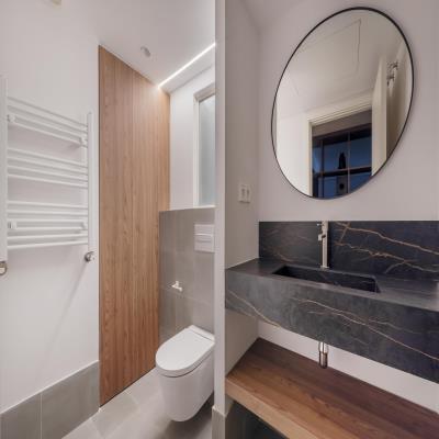 Modern Bathroom Design with Black Counter Top