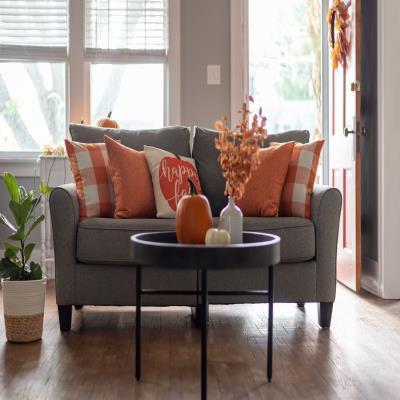 Exuberant Fall Living Room Decor