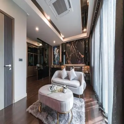 Master Bedroom Design with False Ceiling Design