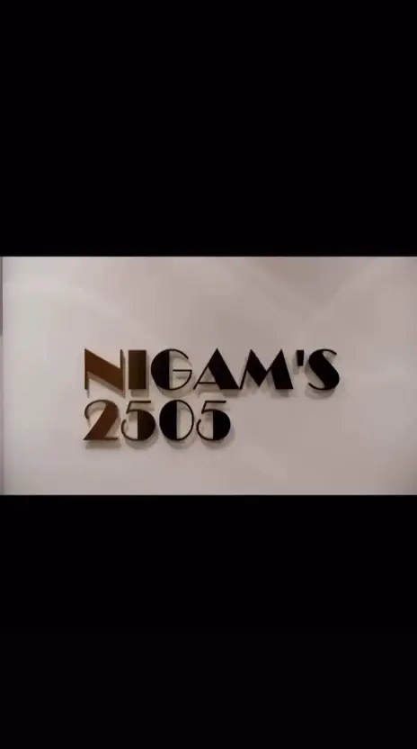 designerPortFolio639180063405813375.mp4