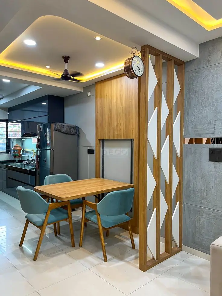 designerPortFolio639186030240860727.jpg